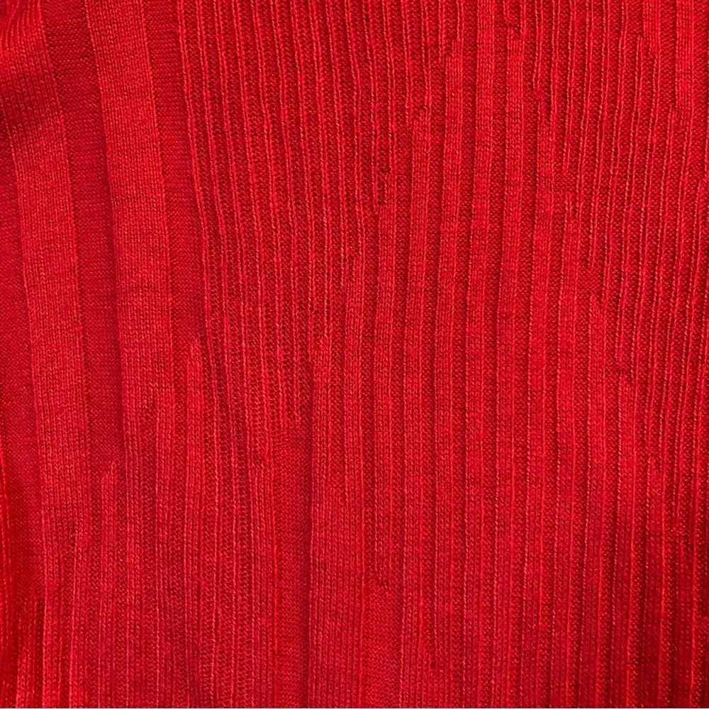 Apt. 9 brand Red Turtleneck Sweater, Ribbed Texture, Size Small - Picture 4 of 6